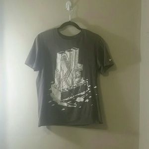 Nike graphic t-shirt
